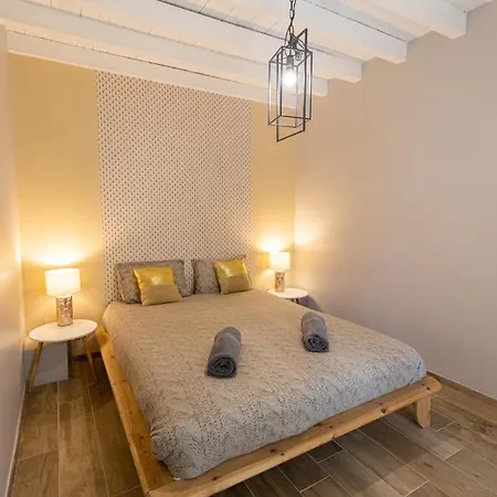 Casa vacanze Les Hauts Du Marquet - Meublé De Tourisme 5 Etoiles - De Groupe 15 Personnes En Cévennes - Piscine à Débordement - Balnéo - Sauna - Nature Saint Jean du Pin