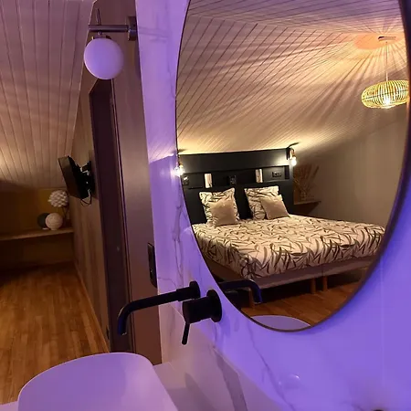 Casa vacanze Les Hauts Du Marquet - Meublé De Tourisme 5 Etoiles - De Groupe 15 Personnes En Cévennes - Piscine à Débordement - Balnéo - Sauna - Nature *
